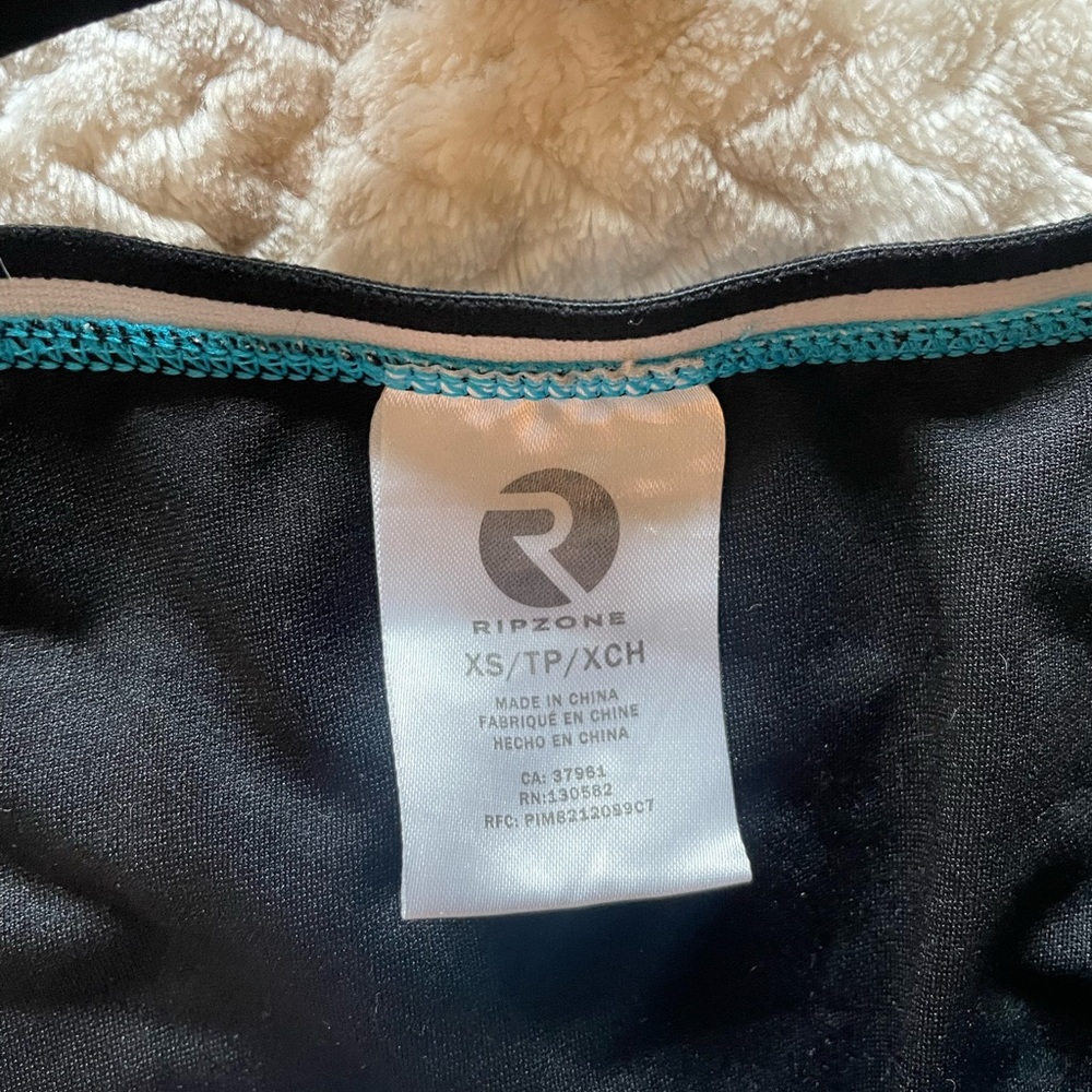 Ripzone Bikini - Picture 4 of 5